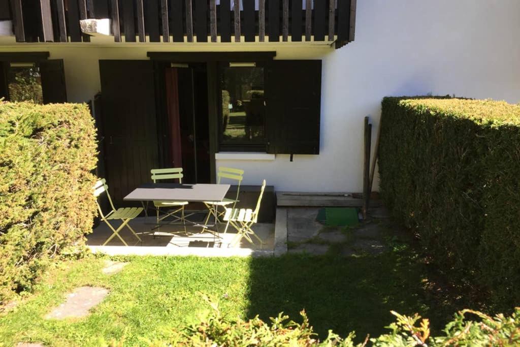 Studio Au Calme Avec Jardin Et Vue Mont-Blanc Chamonix Mont Blanc Exterior foto